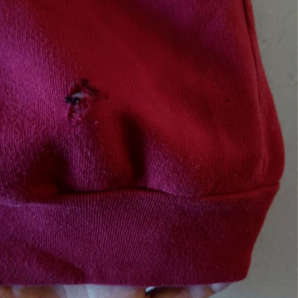 Dead Pool Marvel Sweatshirt - Picture 6 of 6